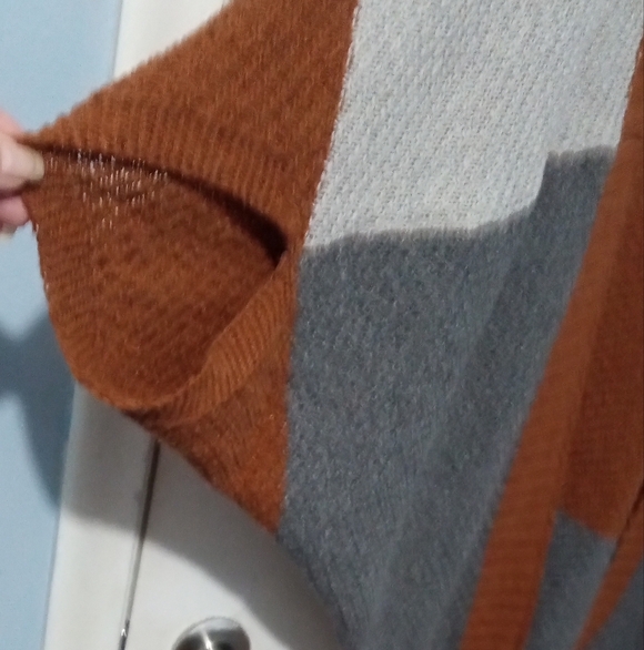 Brown and Gray shrug, unknown source. - Picture 2 of 3